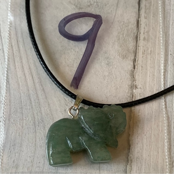 Lucky Trunk Up Aventurine Elephant Pendant Necklace Black Adjustable Cord Chain - Picture 5 of 11